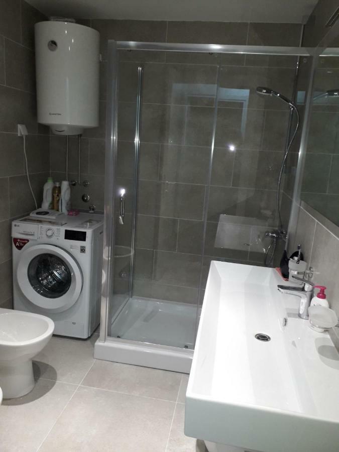 בודווה Panoramic Sea View 3-Bedroom Apartment 50 M From The Sea מראה חיצוני תמונה