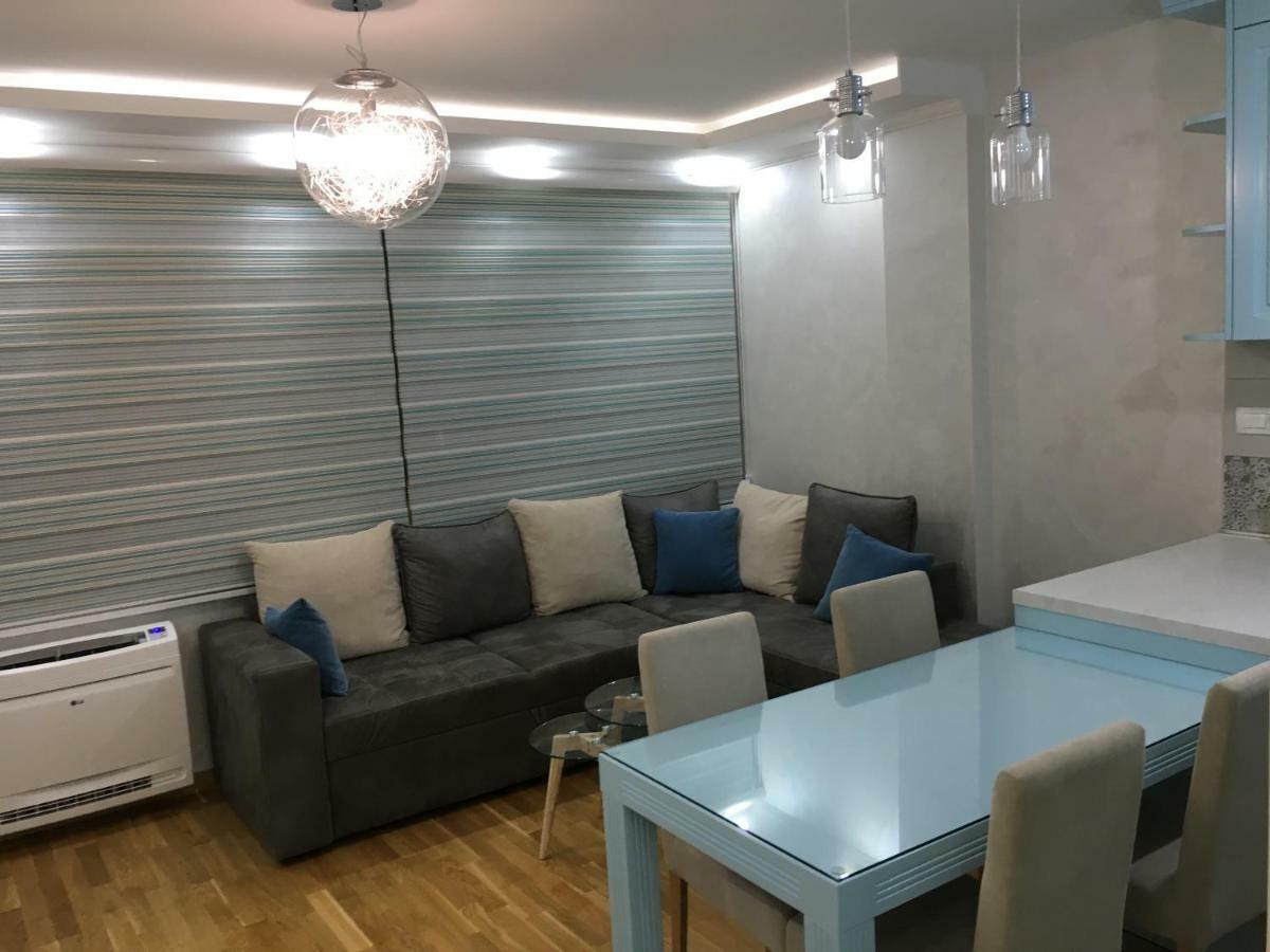 בודווה Panoramic Sea View 3-Bedroom Apartment 50 M From The Sea מראה חיצוני תמונה